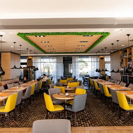 Premier Sofia Airport Hotel-2